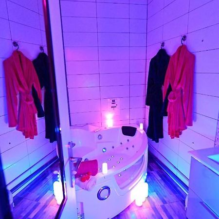 Spa et Sauna Privatif à Biscarosse Plage pour Nuit Romantique balnéothérapie et sauna accessible toute l année dans l appartement petit dejeuner et repas en option reglement sur place Biscarrosse Exterior foto