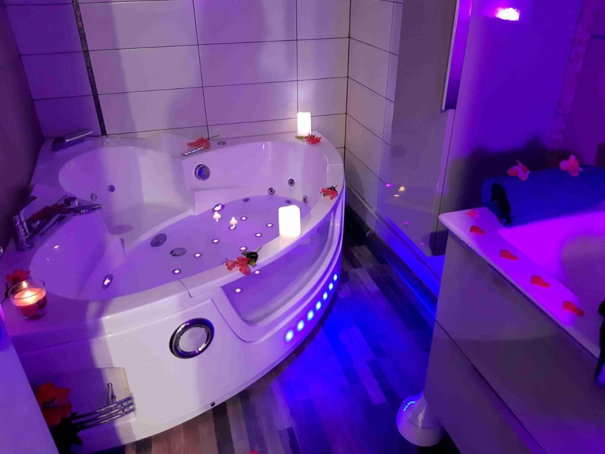 Spa et Sauna Privatif à Biscarosse Plage pour Nuit Romantique balnéothérapie et sauna accessible toute l année dans l appartement petit dejeuner et repas en option reglement sur place Biscarrosse Exterior foto